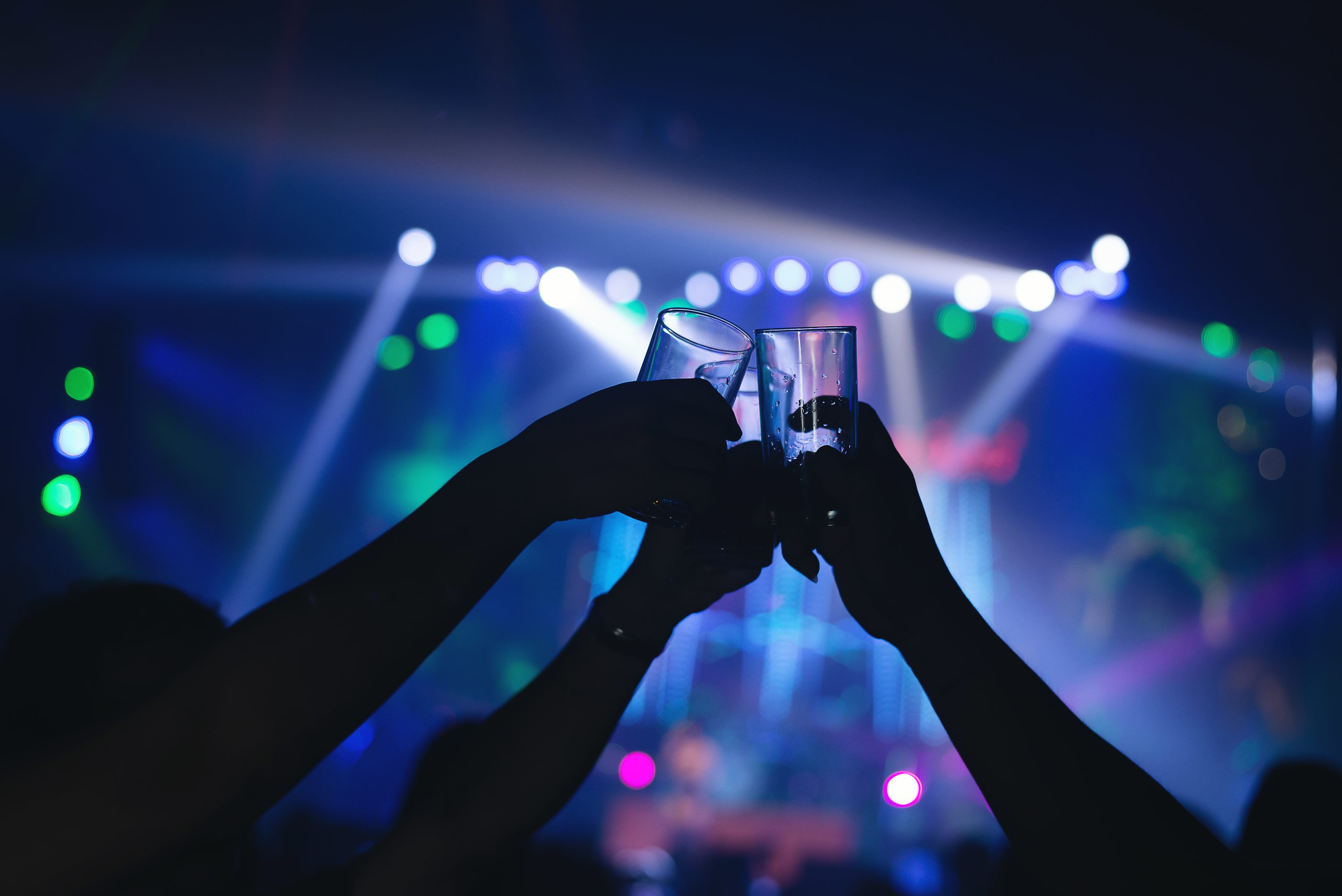 Impreza w pełni w samym sercu miasta – night club Kraków Rynek w najlepszym wydaniu.